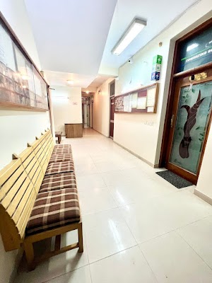 Dr. Gaurav Bhagia — Doctor near me in Ramnagar Colony, Uttar Pradesh clinic listing photo