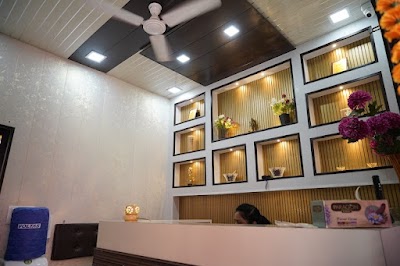 Dr. Madaan's Aastha Ayurveda & Panchkarma Treatment & Training — Ayurveda in New Delhi, Delhi clinic photo on OPDIO - Smart Clinic. Smarter Care.