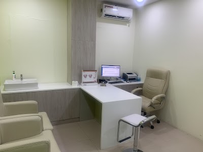 Dr. Girish P V — ENT in 4th T Block East, Karnataka clinic listing photo