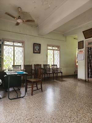 Dr Naresh V Padiyar in Mattancherry, Kerala clinic photo on OPDIO - Smart Clinic. Smarter Care.
