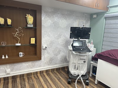 Dr.Nandhini’s GYNEC ROOM — Gynecology in Mahalingapuram, Tamil Nadu clinic listing photo