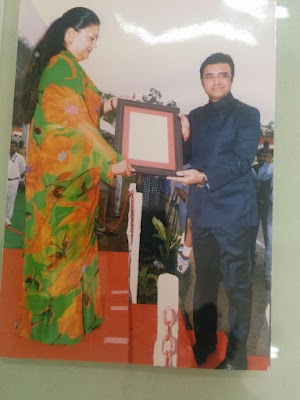 Dr. AJEET SINGH, SMS Hospital — Mbbs Doctor in Bapu Nagar, Rajasthan clinic listing photo