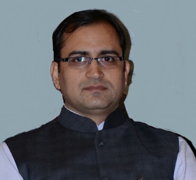 Dr. G L Dhayal Internal medicine in Jaipur — Mbbs Doctor in Central Spine, Rajasthan clinic listing photo