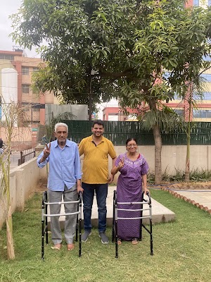 Dr. Mukesh Aswal — Mbbs Doctor in Sangram Colony, Rajasthan clinic listing photo